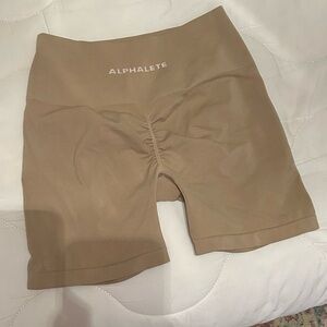 Alphalete amplify shorts